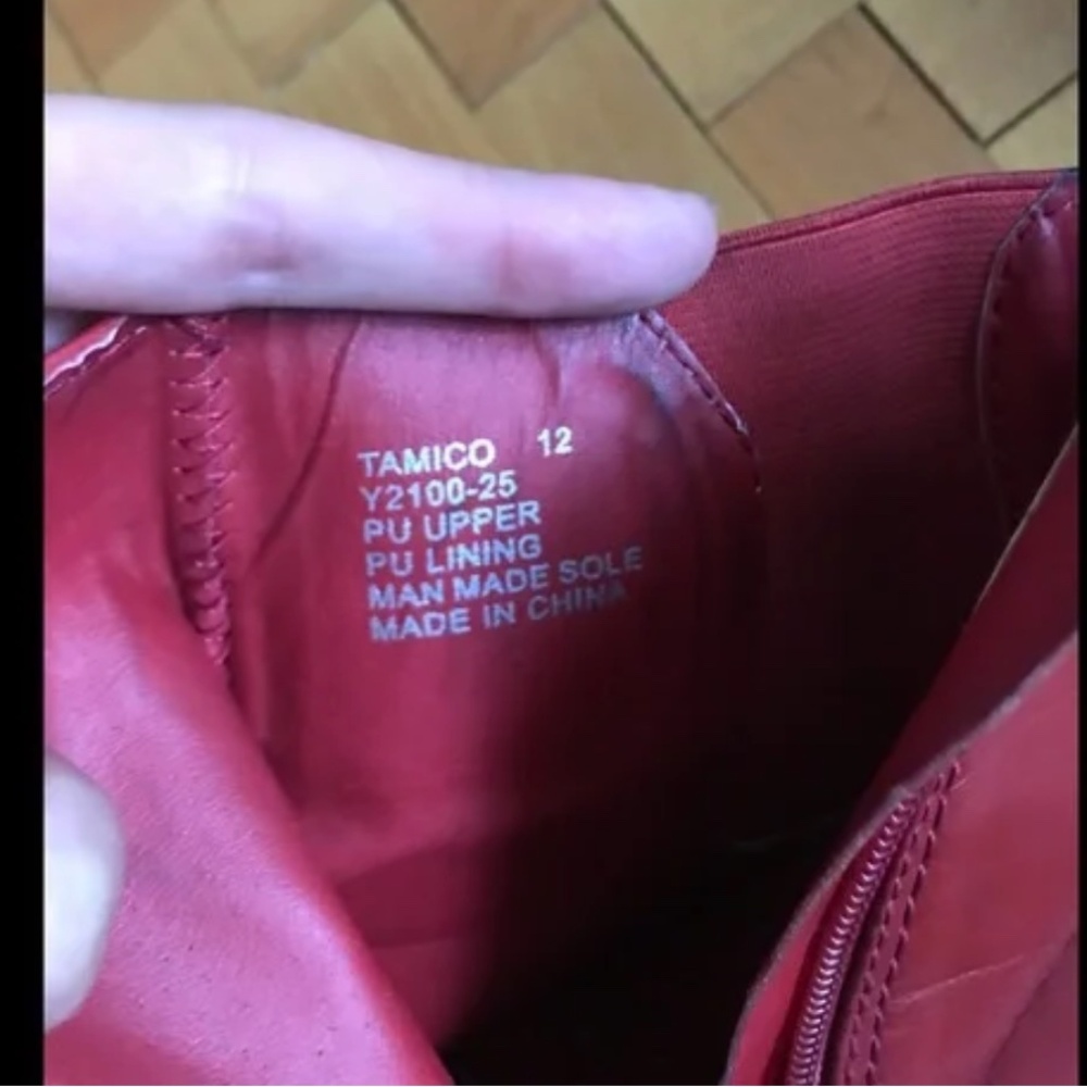 M2 by Miz Mooz Red Round Toe Booties Size 12 EUC - Picture 4 of 9